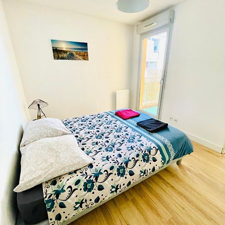 Villefranche-sur-Saône Appartement Avec Place De Parking Et Piscine מראה חיצוני תמונה