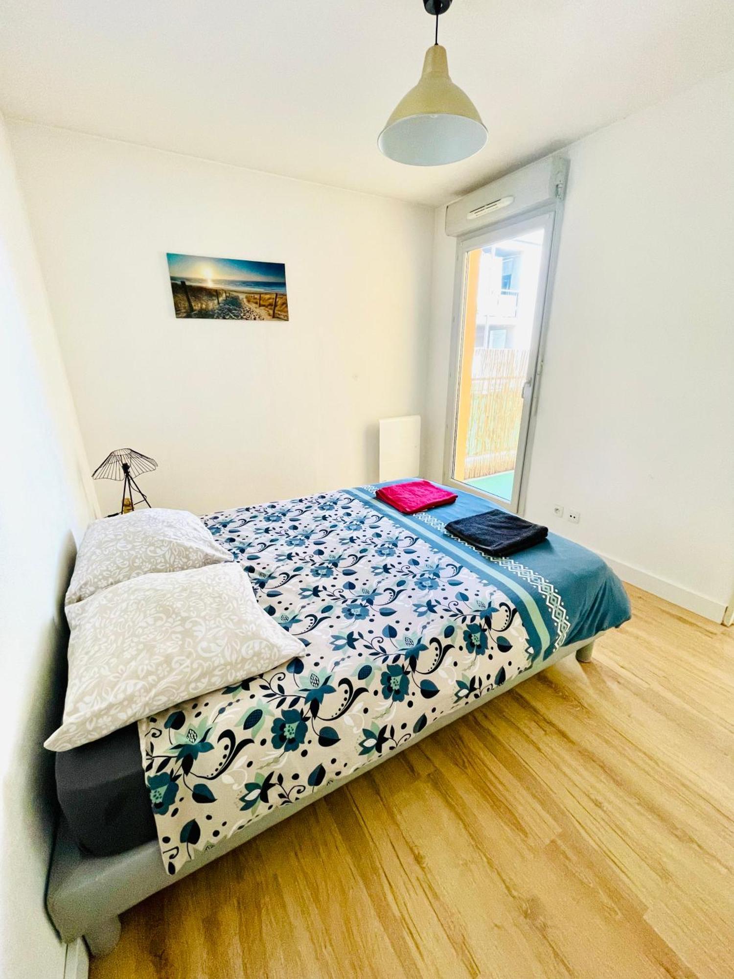 Villefranche-sur-Saône Appartement Avec Place De Parking Et Piscine מראה חיצוני תמונה